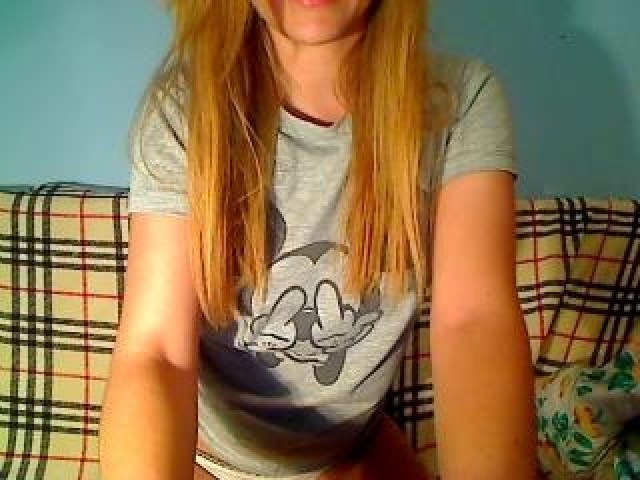 PussyWilld Straight Hispanic Babe Latino Tits Webcam Model Green Eyes
