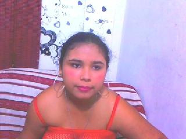 SexSkylark Webcam Model Latina Brunette Latino Female Pussy Hispanic
