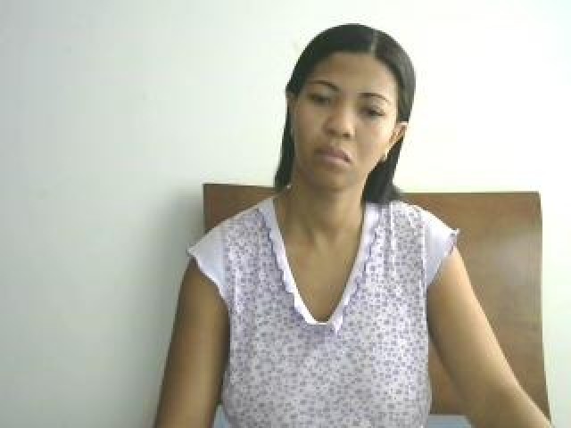 SexyLatin18 Brown Eyes Brunette Female Webcam Model Webcam Latino