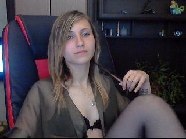 SnoopyNyush Medium Tits Latina Teen Straight Webcam Pussy Tits