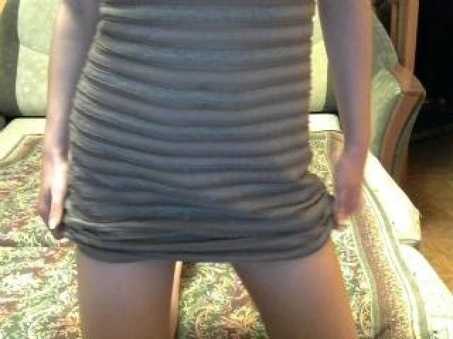 Sonyq Webcam Brunette Blue Eyes Latina Webcam Model Straight