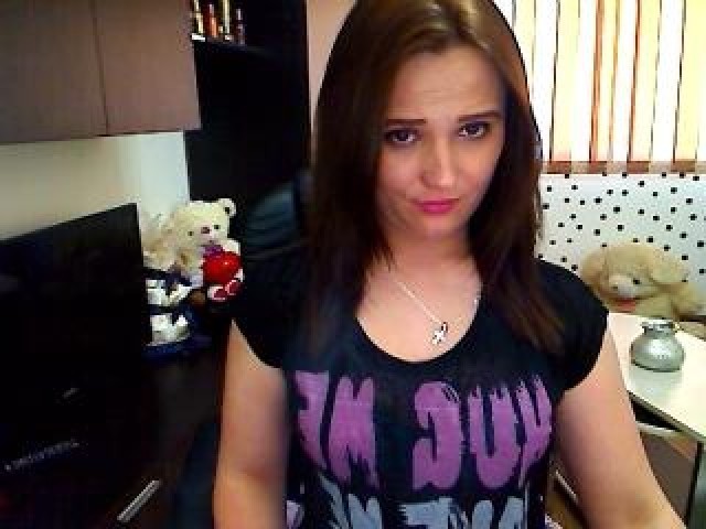 SugarMagic Medium Tits Female Sea Brown Eyes Pussy Webcam Model